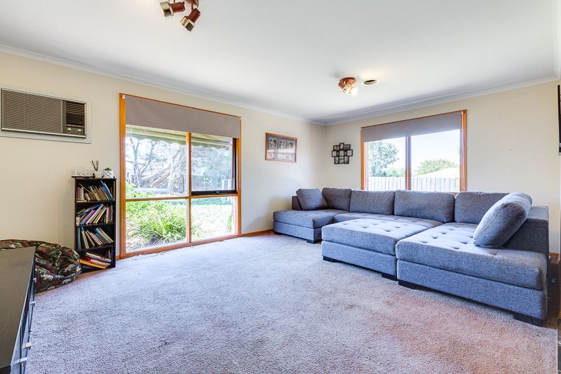 50 Holts Lane, Bacchus Marsh - Thumbnail 7