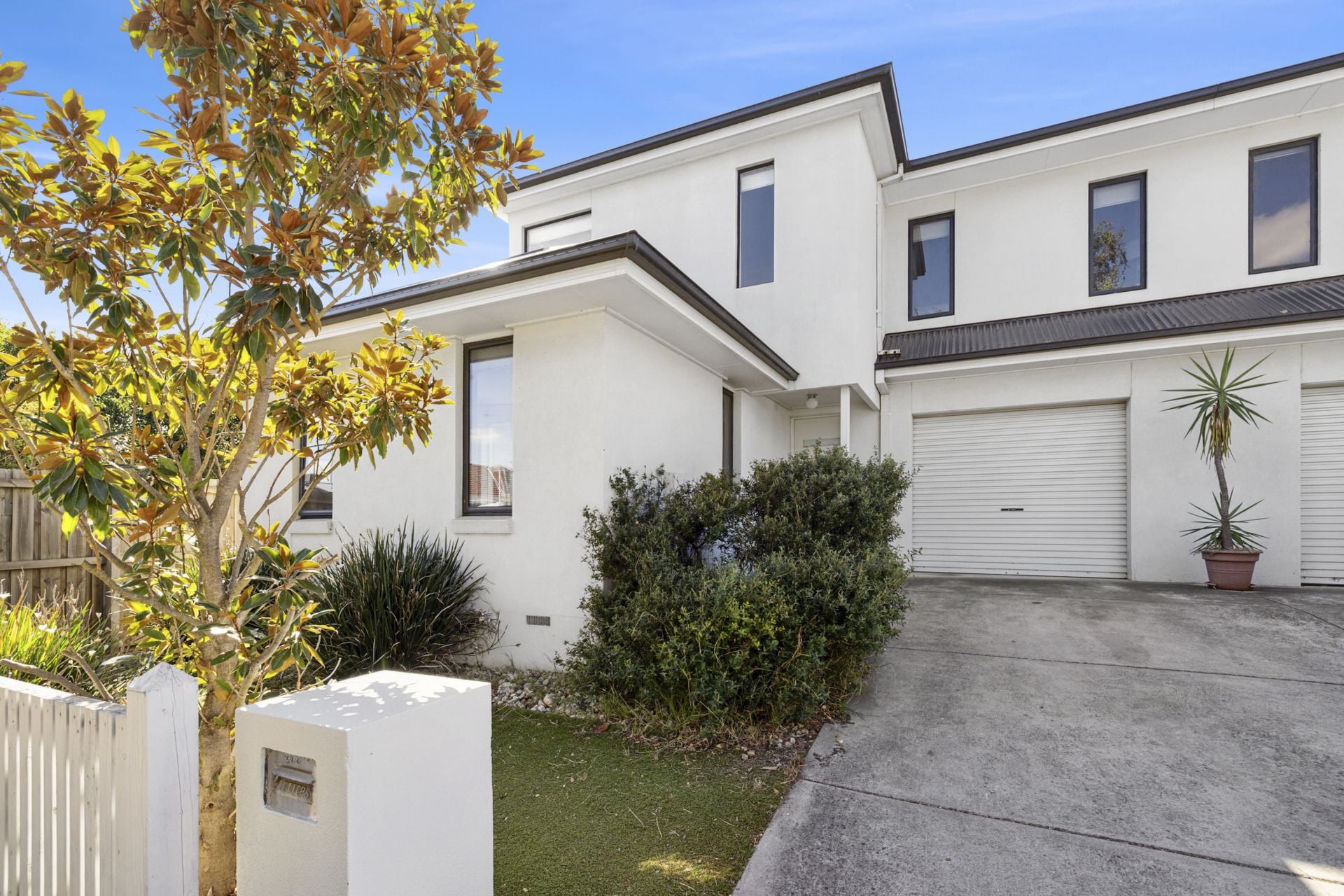 66 Watermans Place, Ballarat Central, Ballarat Central - Thumbnail 4