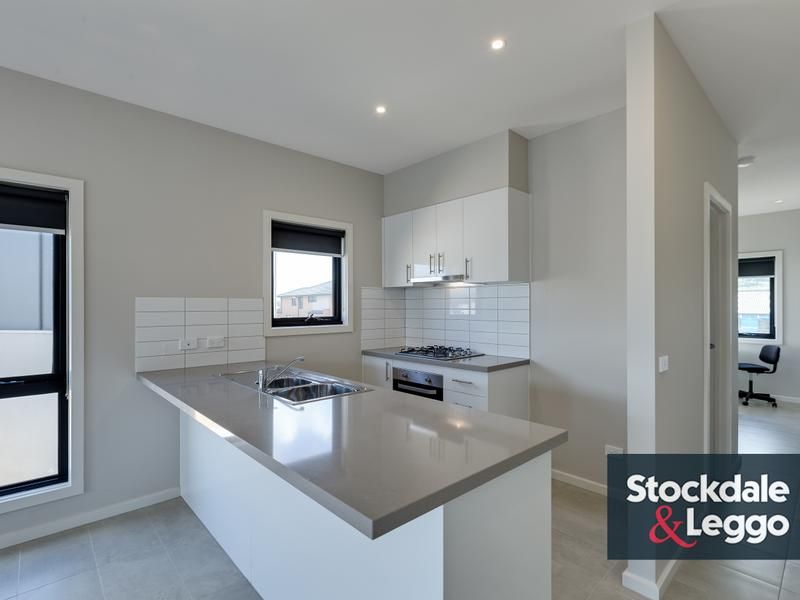 24 Vestley Drive MERNDA, Mernda - Thumbnail 5