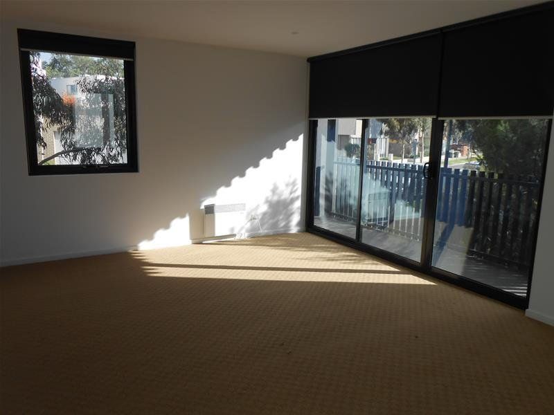 Contemporary, cosy and convenient! OPEN FOR INSPECTION SAT 30TH JUNE @ 12:15PM