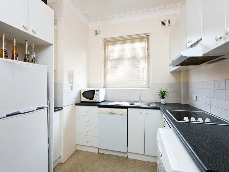 8/82 Kurraba Road NEUTRAL BAY NSW, Bay - Thumbnail 2