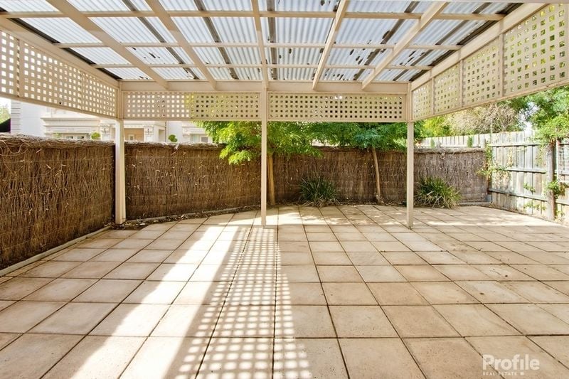 1/7 Charra Street Hyde Park 5061