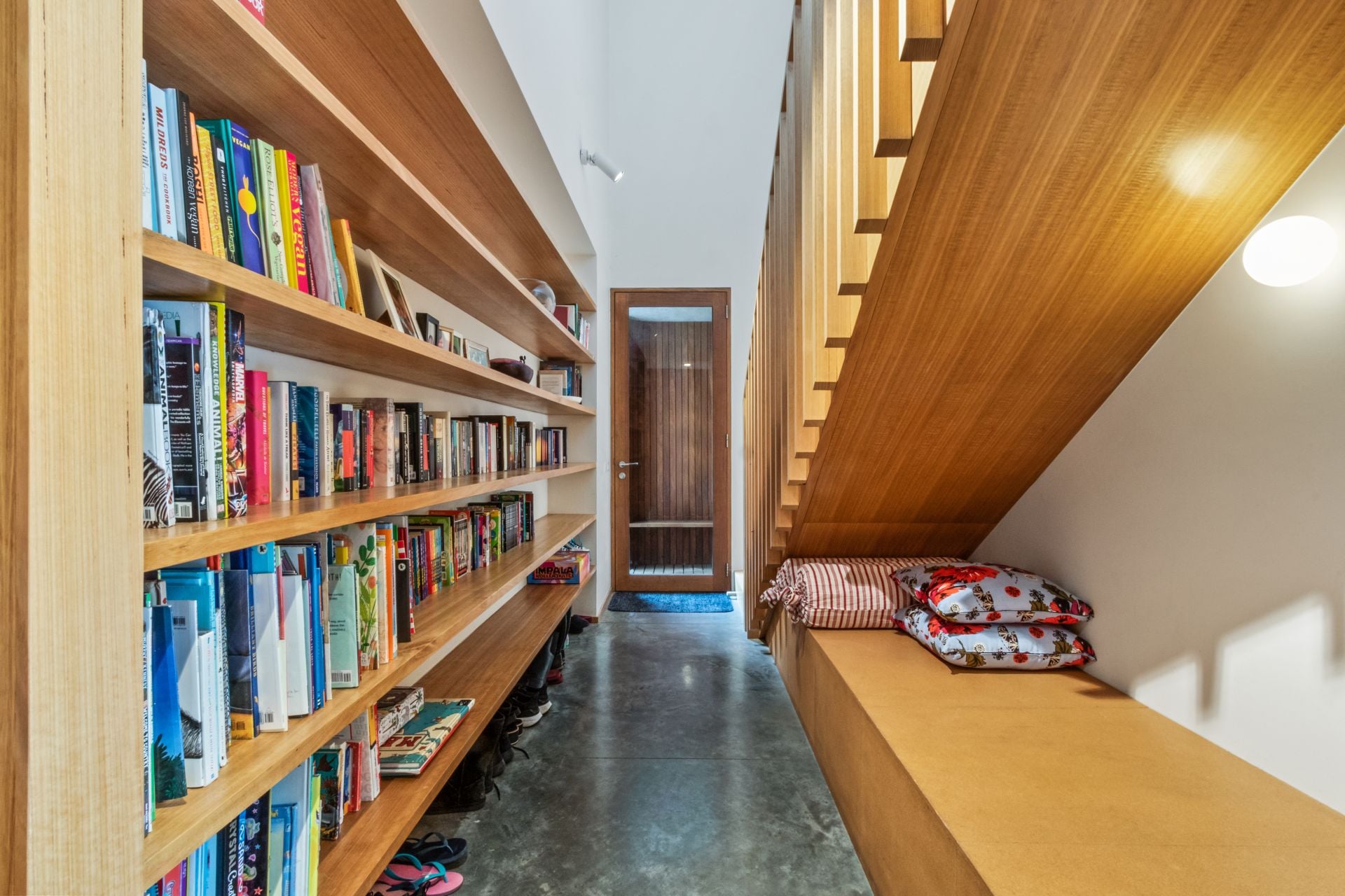 EXEMPLARY FAMILY HAVEN EPITOMISING CONTEMPORARY CLASS