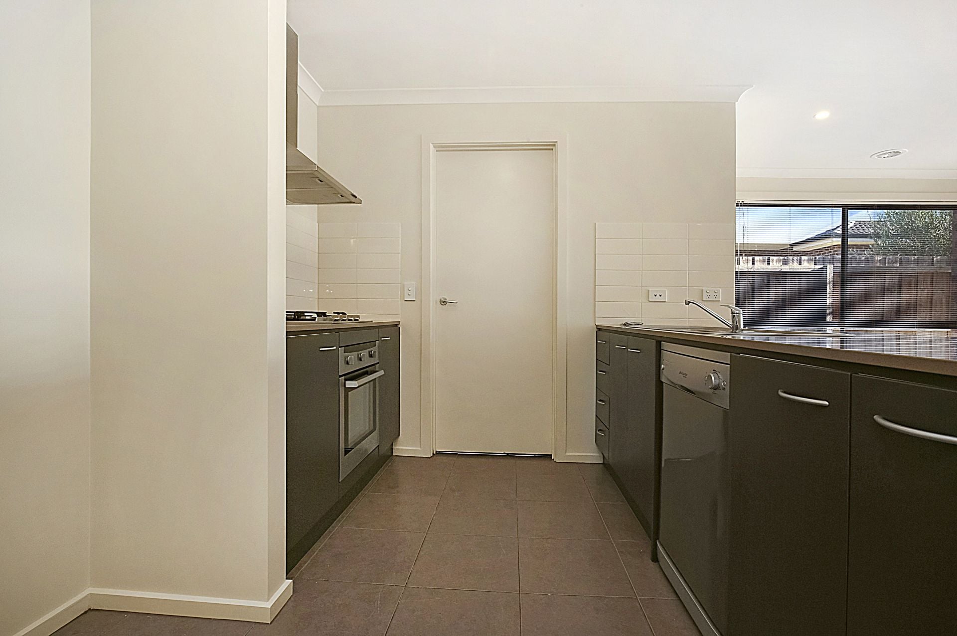 INDULGE IN A MODERN LIFESTYLE