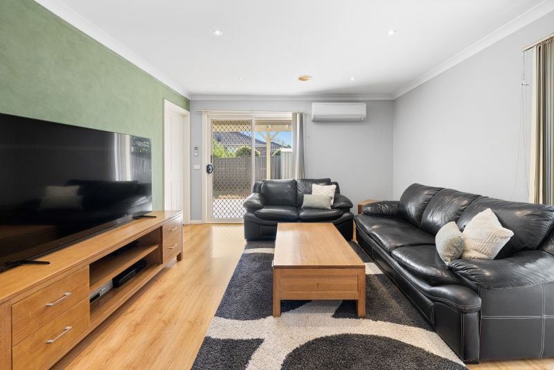 11 Pro Hart Way, Caroline Springs