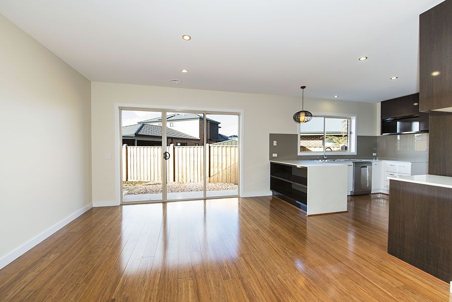 IMMACULATE FAMILY HOME IN THE HAWKSTOWE ESTATE