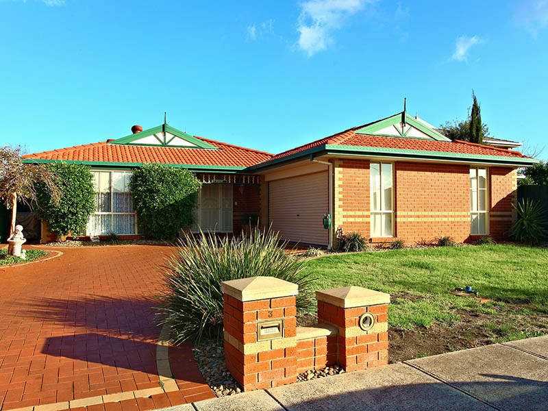 3 Oxford Court, Sydenham - Thumbnail 2