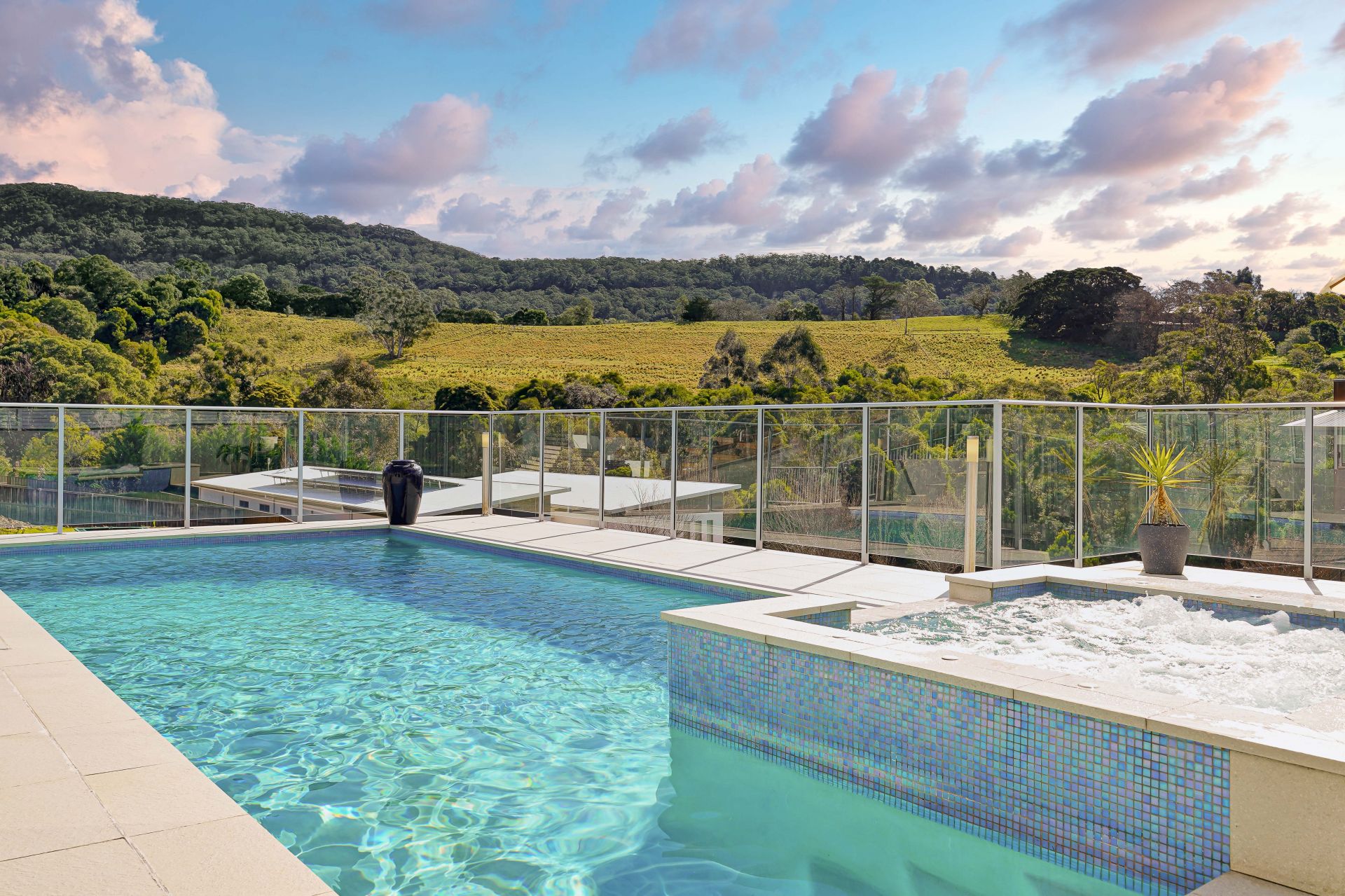 Real Estate For Sale 90 William James Drive Mount Kembla , NSW