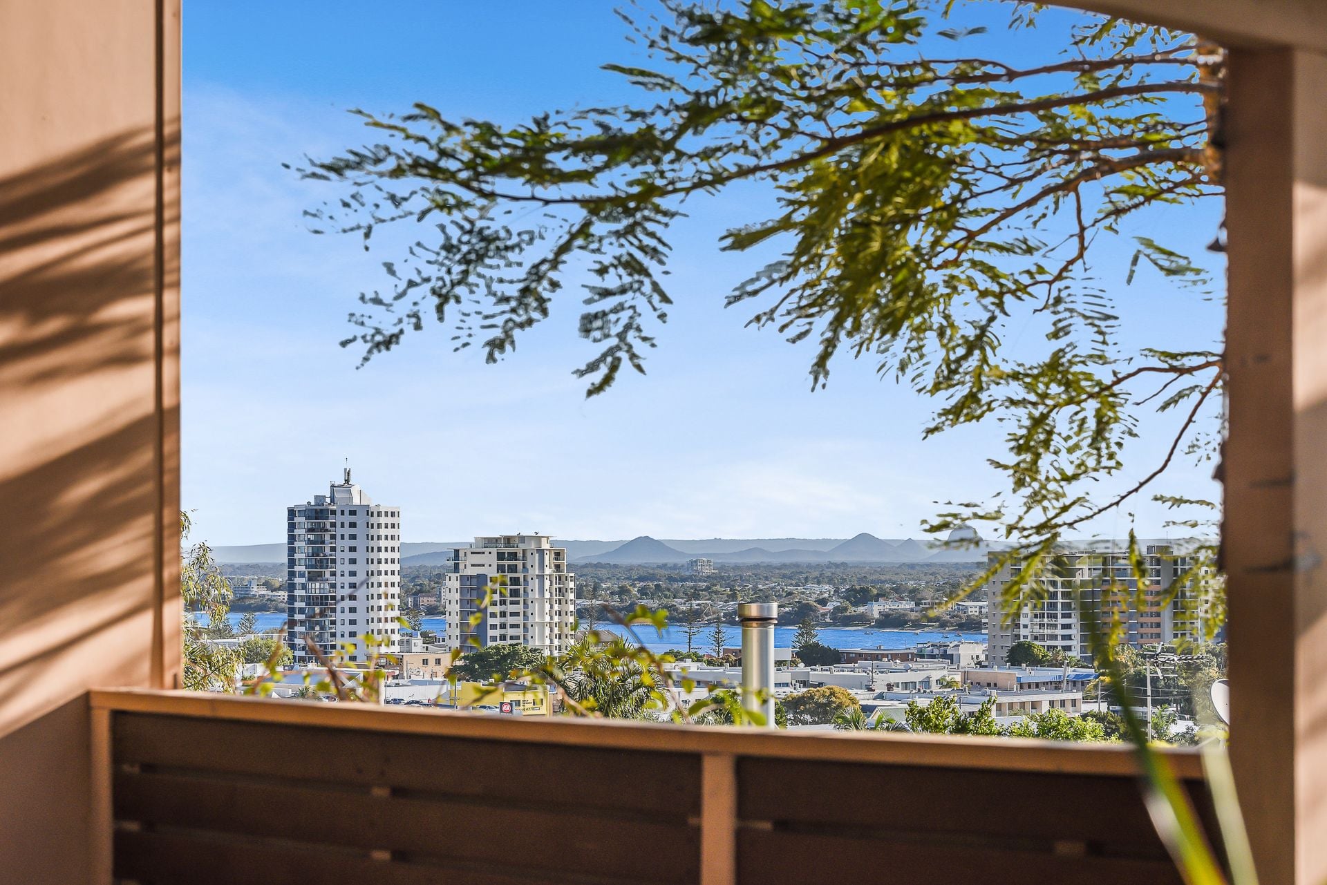8 Arthur Street Caloundra QLD, Caloundra - Thumbnail 2