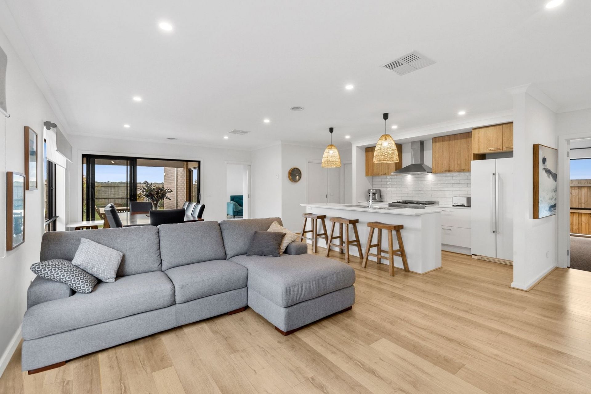 17 Duneview Drive Ocean Grove VIC, Ocean Grove - Thumbnail 3