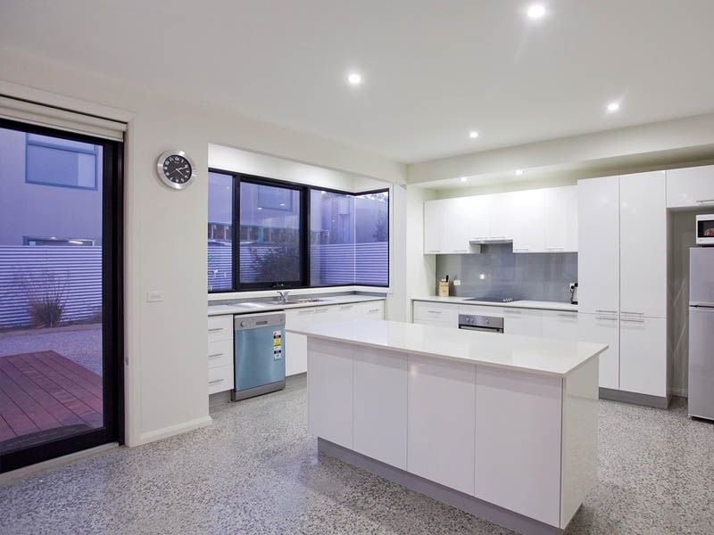 2 Noble Street, Anglesea - Thumbnail 6