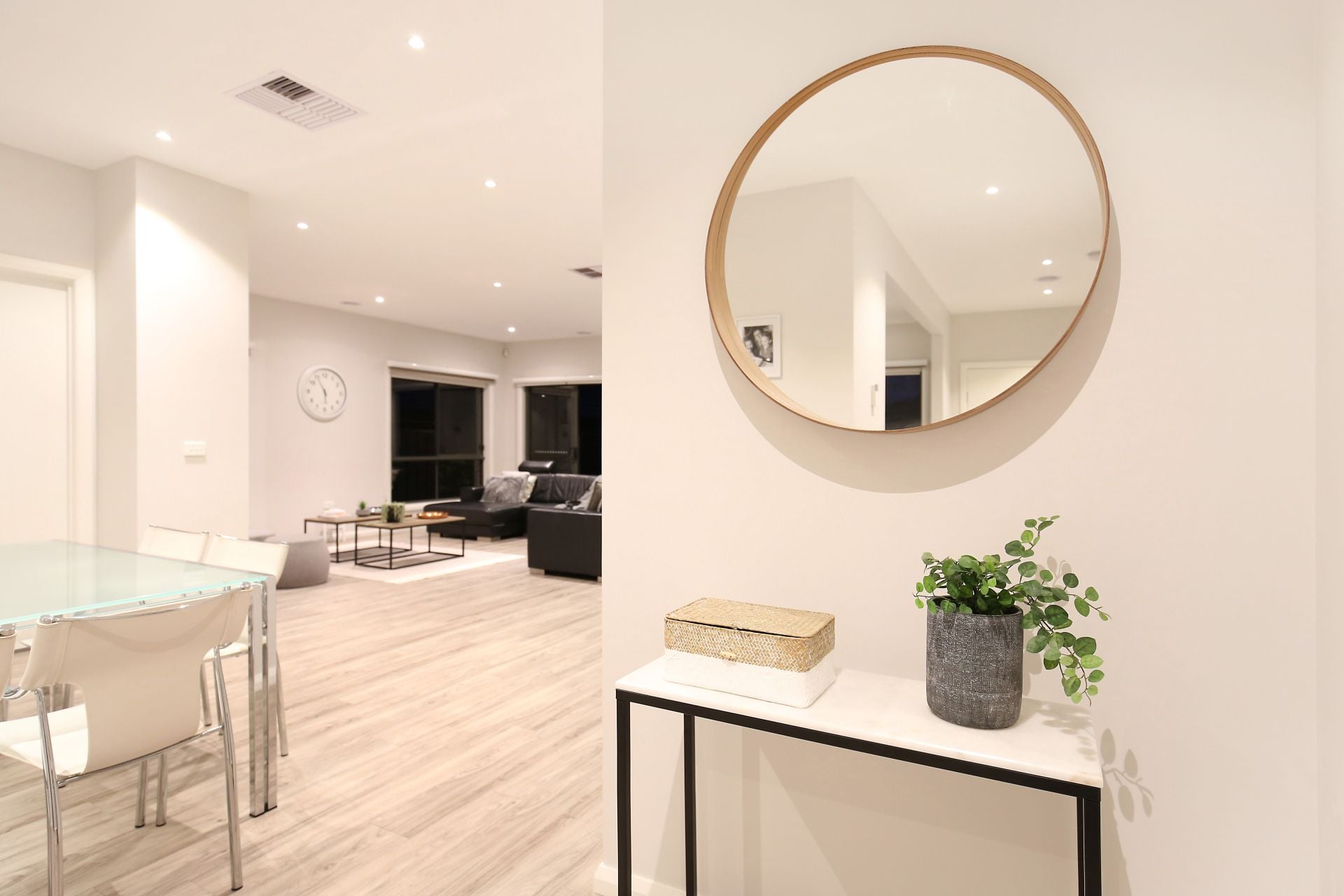 Indulge In A Luxurious Lifestyle