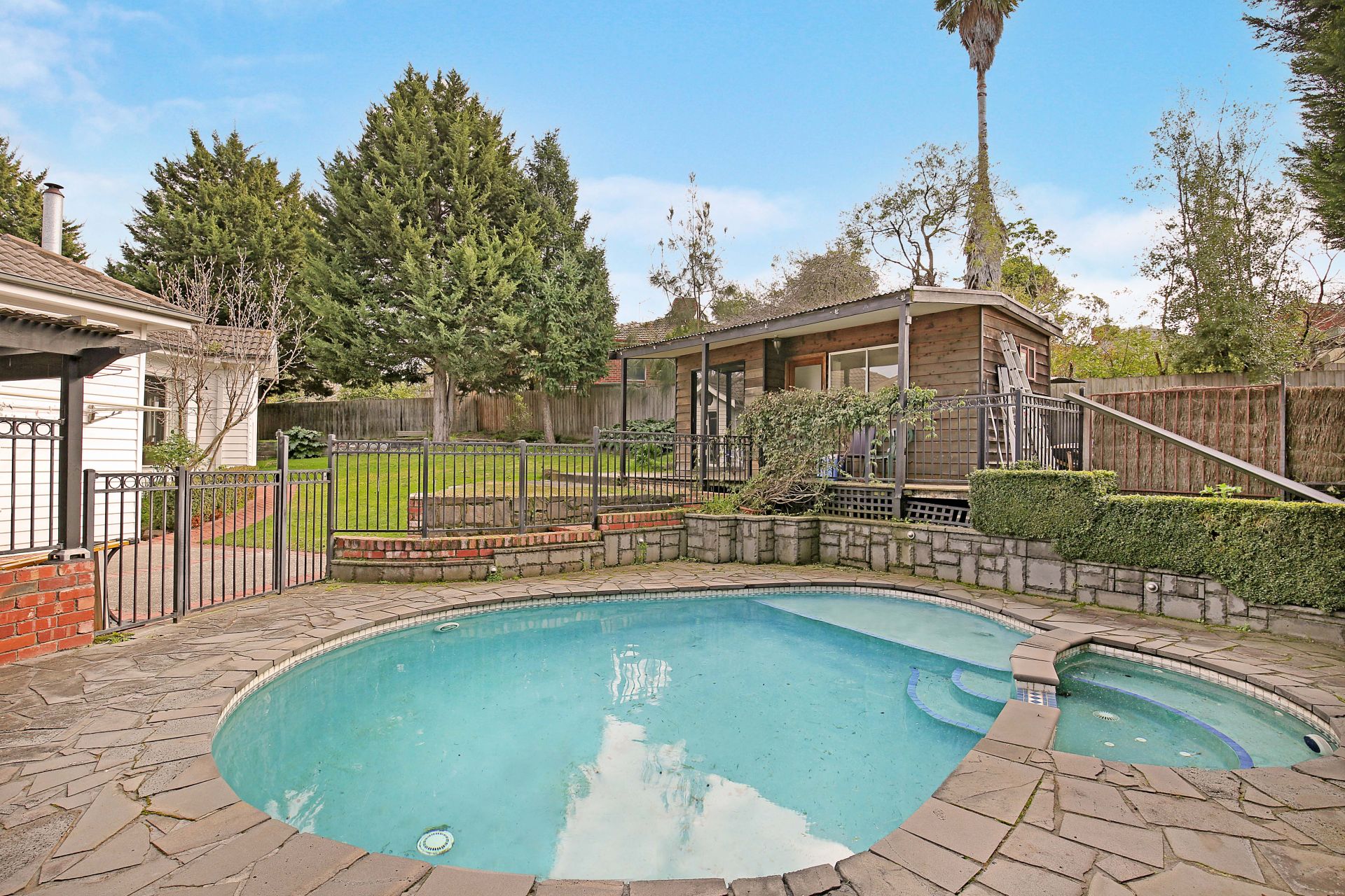 **Lovely family home**