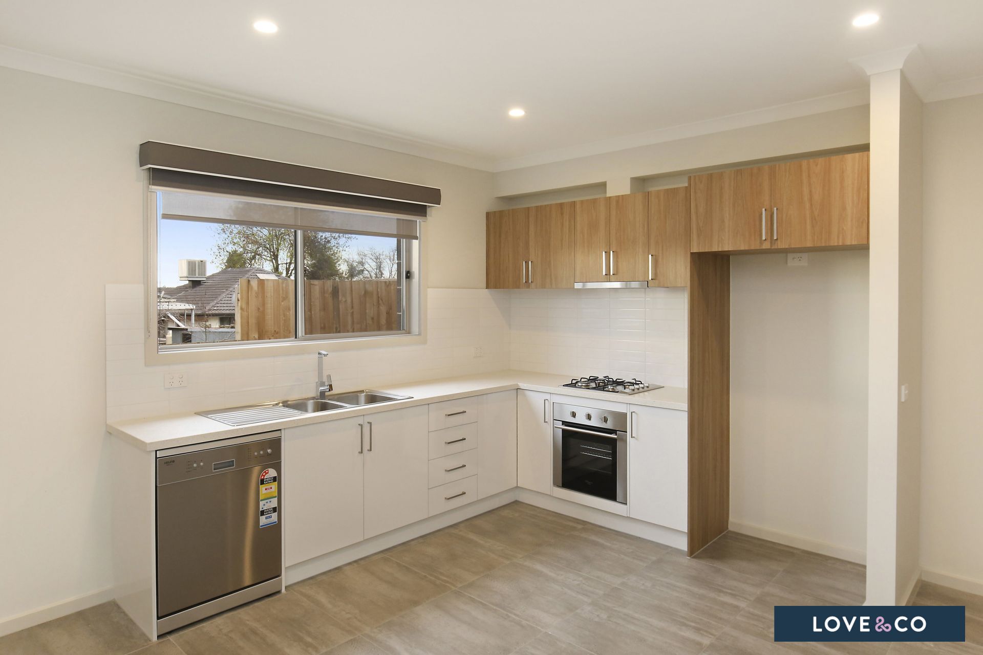PRESTIGE, STYLE AND SUNFILLED COURTYARD