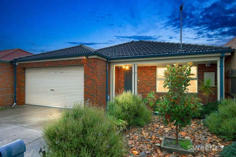 ALTONA MEADOWS, Altona Meadows - Thumbnail 2