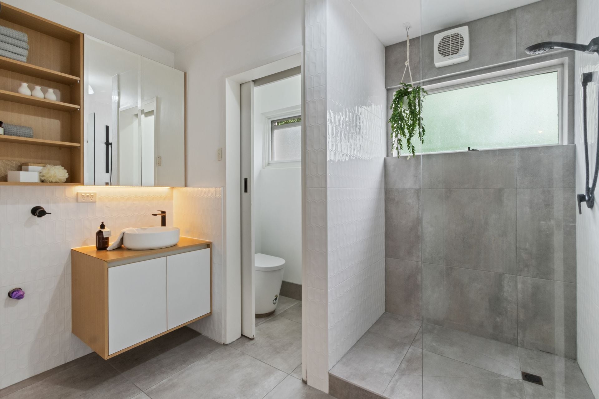 Stunning Apartment Close To All Amenities
