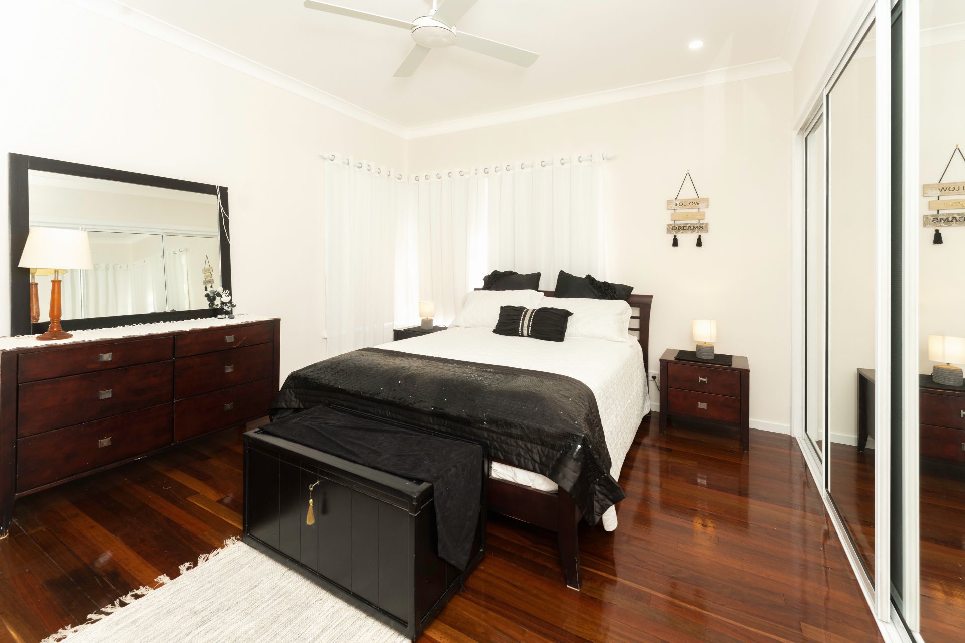 10 McNeilly Street, NORVILLE Four Walls Realty