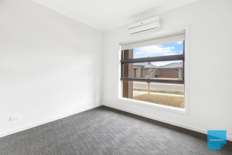 1 Portofino Crescent, Fraser Rise - Thumbnail 5