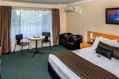MOTEL FOR SALE - POPULAR BLUE MOUNTAINS AREA - CLOSE TO SYDNEY