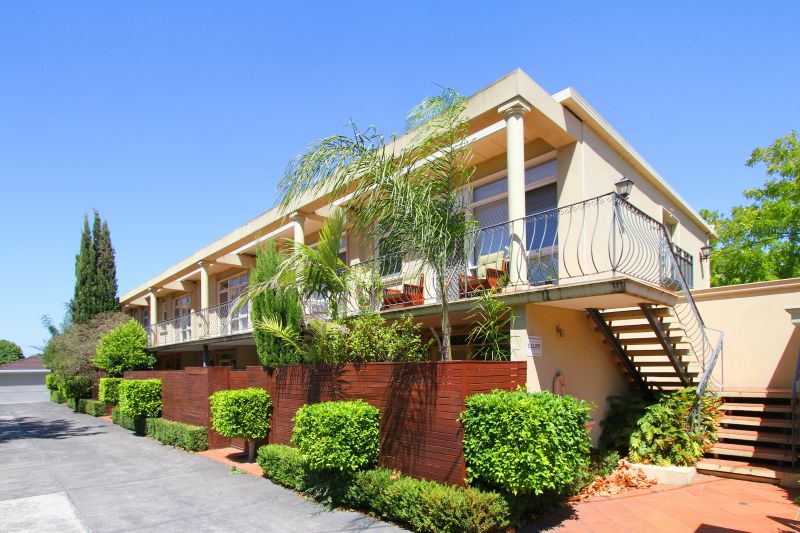 9/70 Collins Street, Thornbury