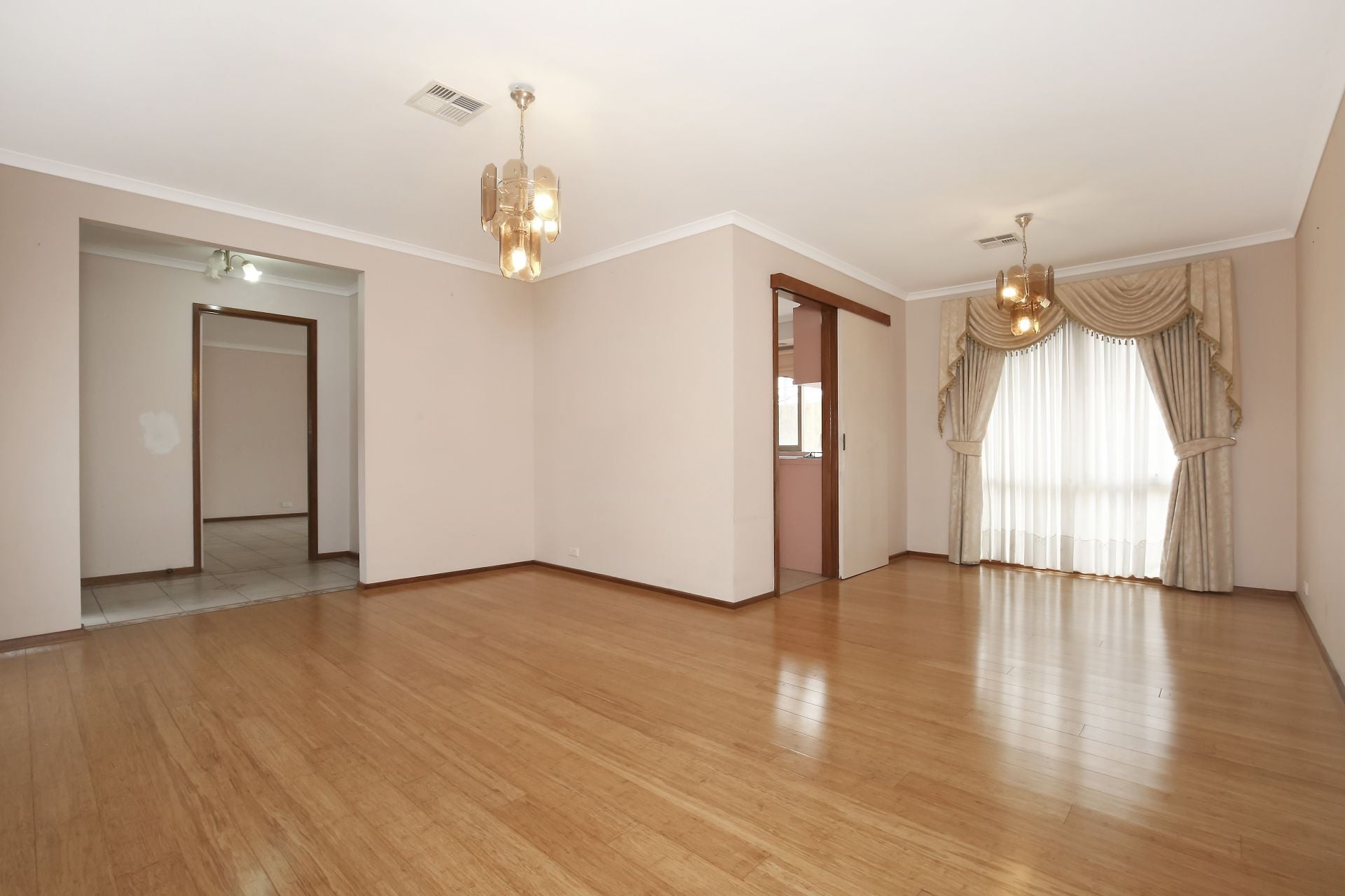FAMILY HOME IN PRIME LOCATION