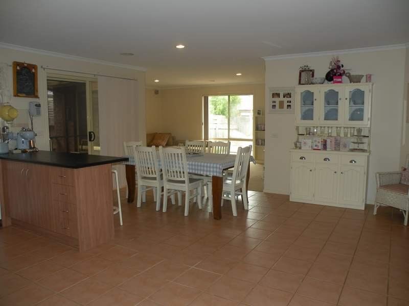 SOUTH MORANG, South Morang - Thumbnail 4