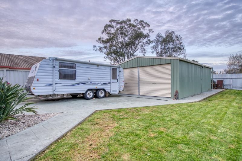 728 Lavis Street East Albury NSW, East Albury - Thumbnail 2