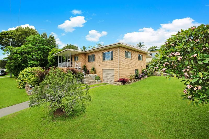 2 Elizabeth Way Nambour QLD, Nambour - Thumbnail 2