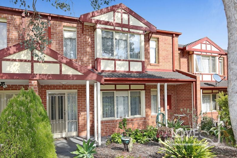 14 Emerald Walk, Bundoora