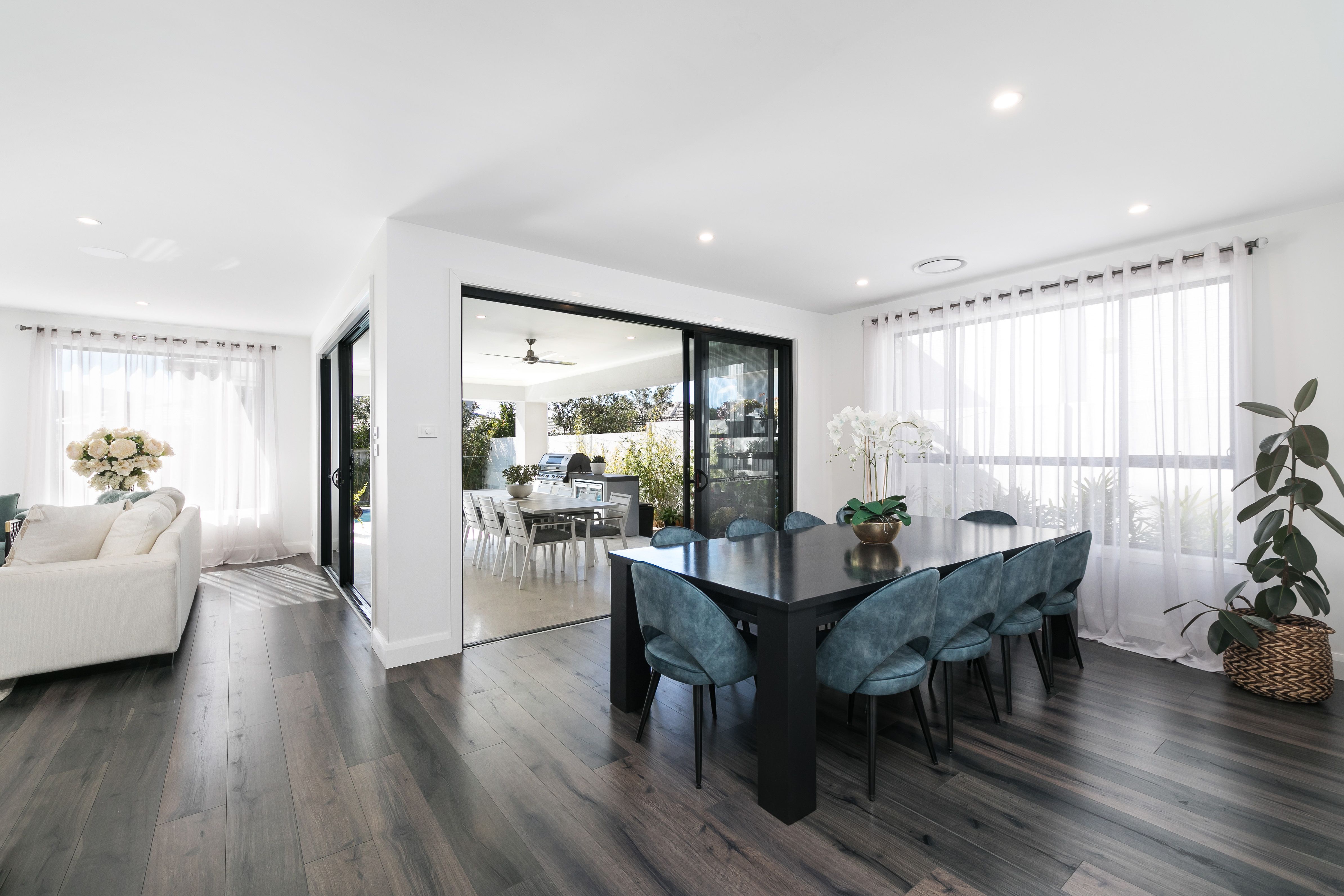 7 Brolga Ave GREENHILLS BEACH 2230