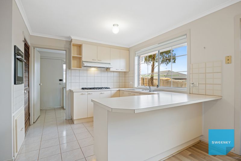 43 Underbank Boulevard, Bacchus Marsh - Thumbnail 3