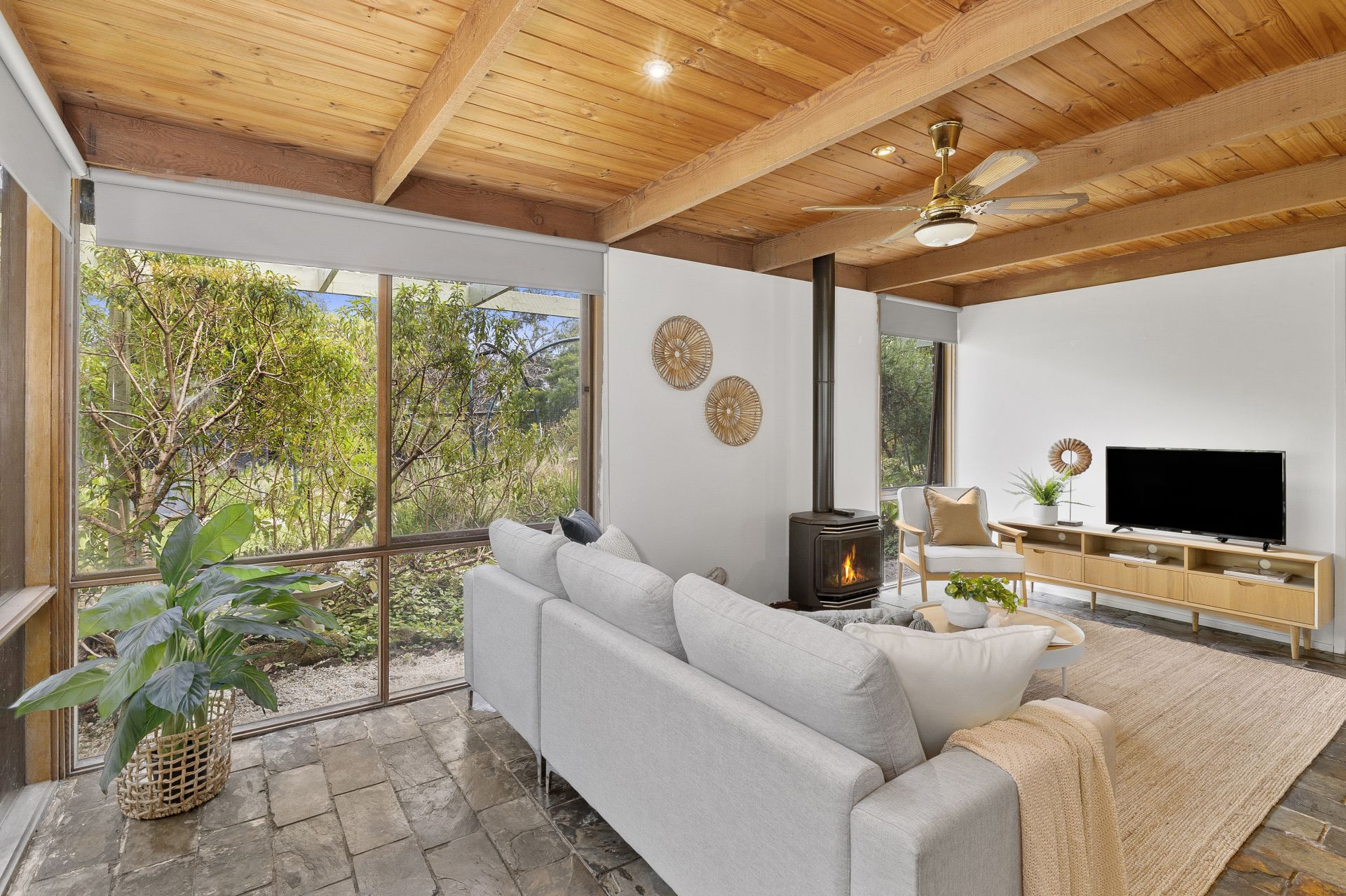 25 Eagle Point Road, Bellbrae - Thumbnail 6