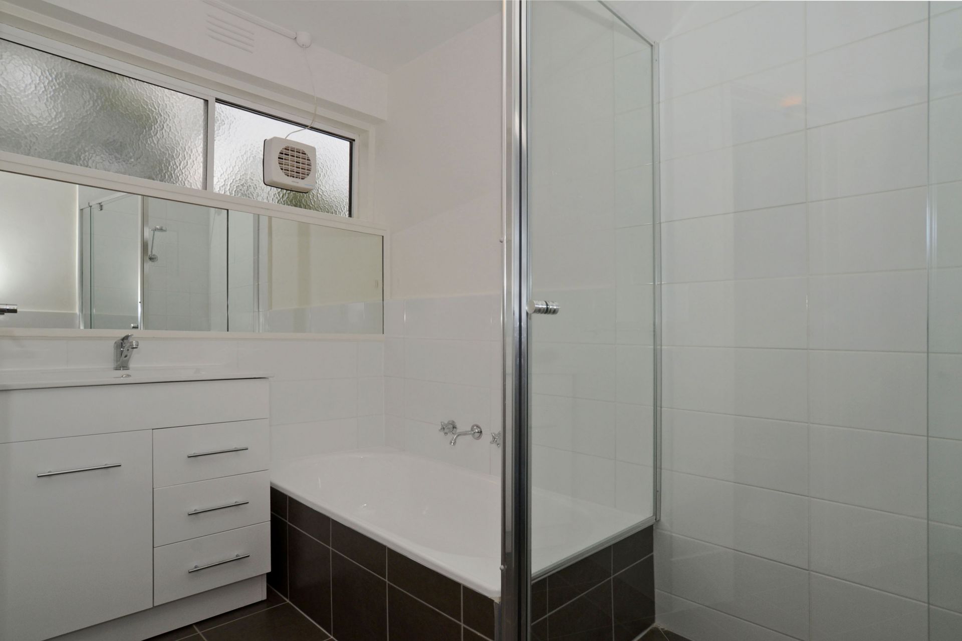 Renovated Bight Apartment