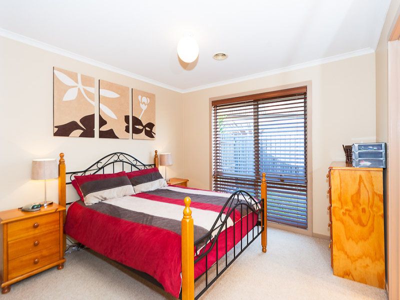 8 Burswood Court, Seabrook - Thumbnail 7