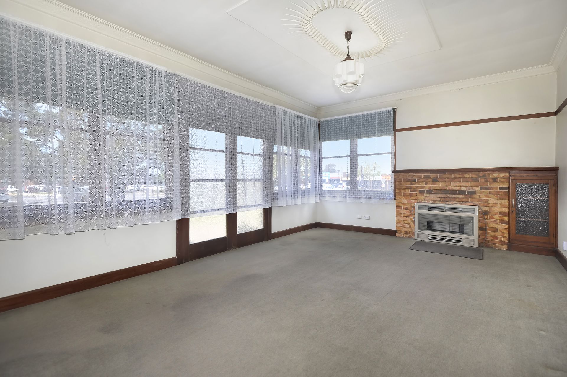 1230 Howitt Street, Wendouree, Wendouree, Wendouree - Thumbnail 3