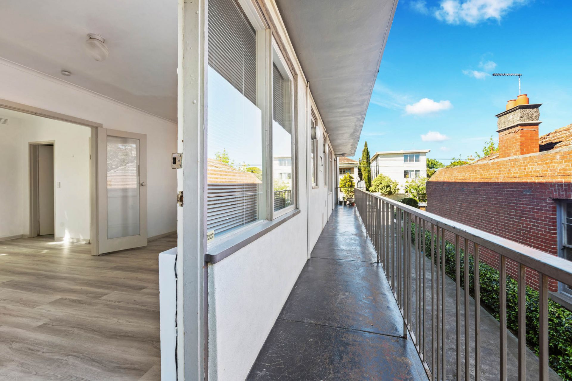 3/56 Carlisle Street, St Kilda - Thumbnail 2