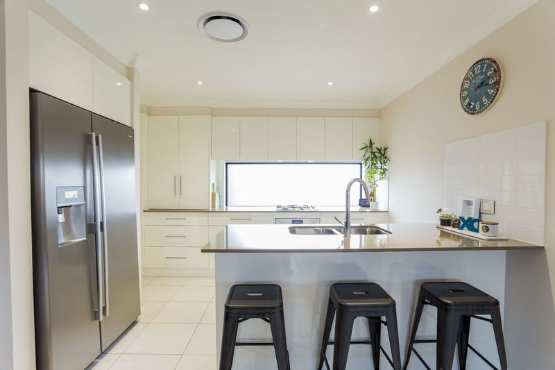 Colebee 27 Brookwater Circuit | Stonecutters Ridge