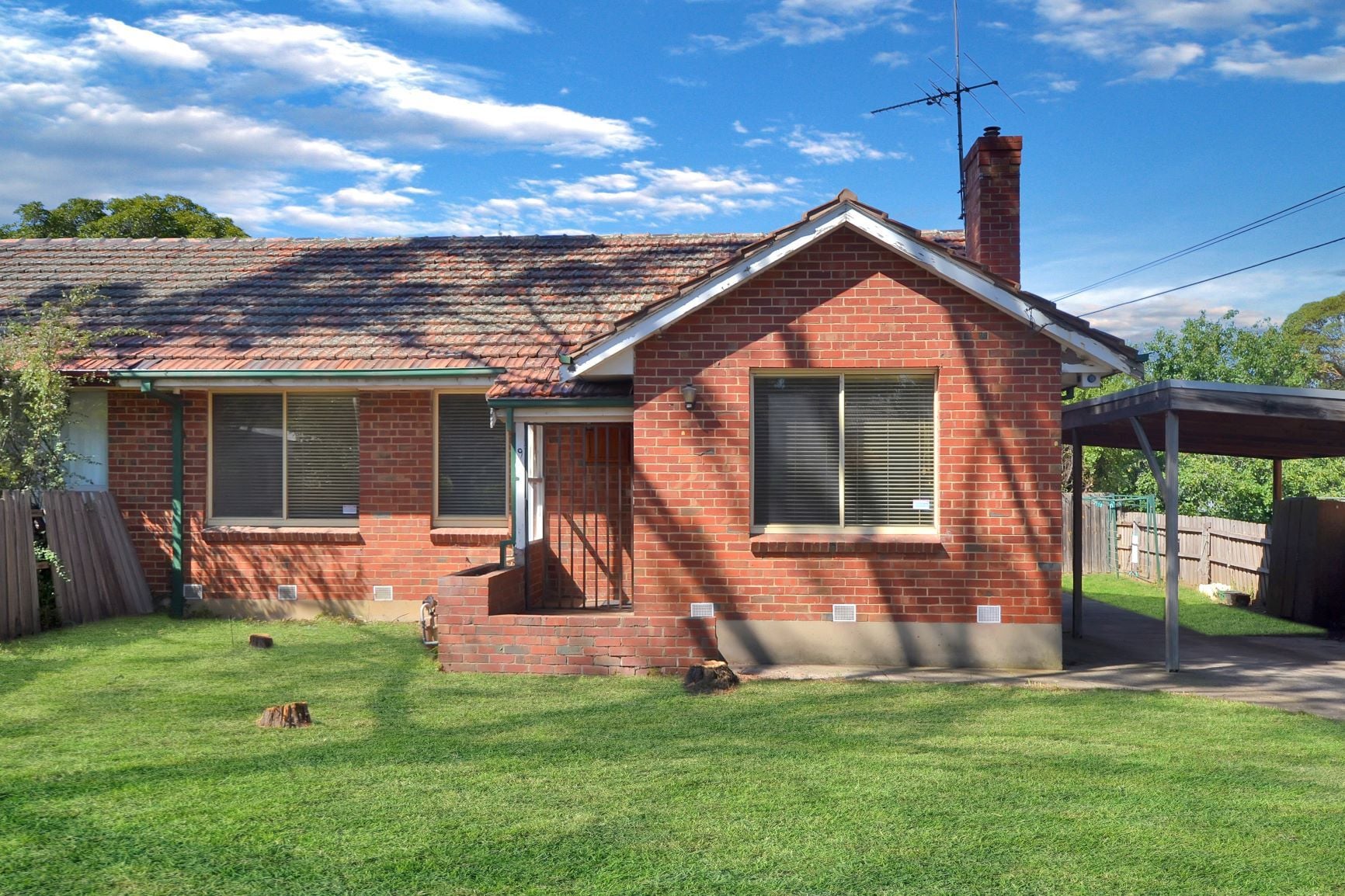 WELL PRESENTED & IN AN IDEAL LOCATION