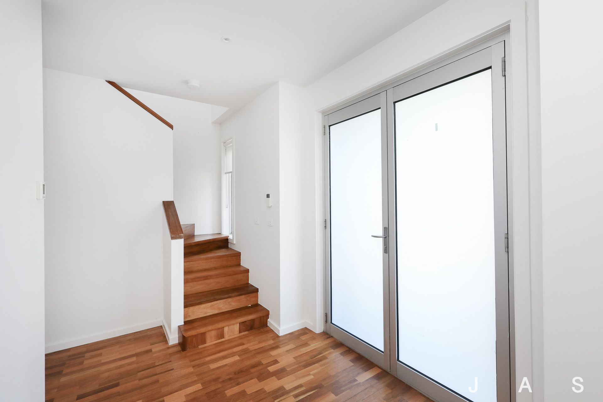 99 Blyth Street Altona VIC, Altona - Thumbnail 4