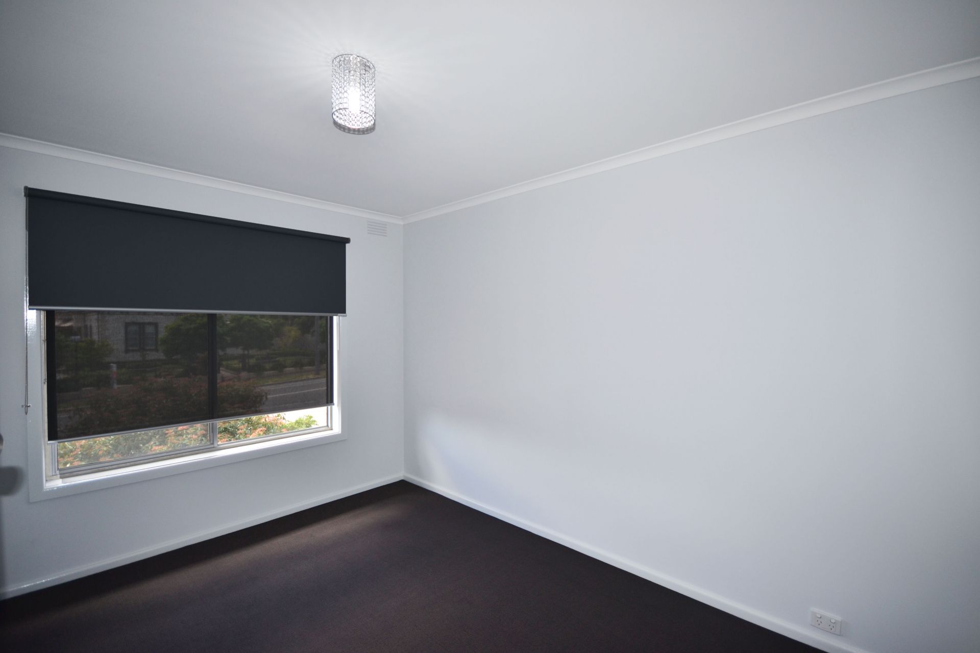 UPDATED EXCELLENCE IN A SUPERB LOCATION
