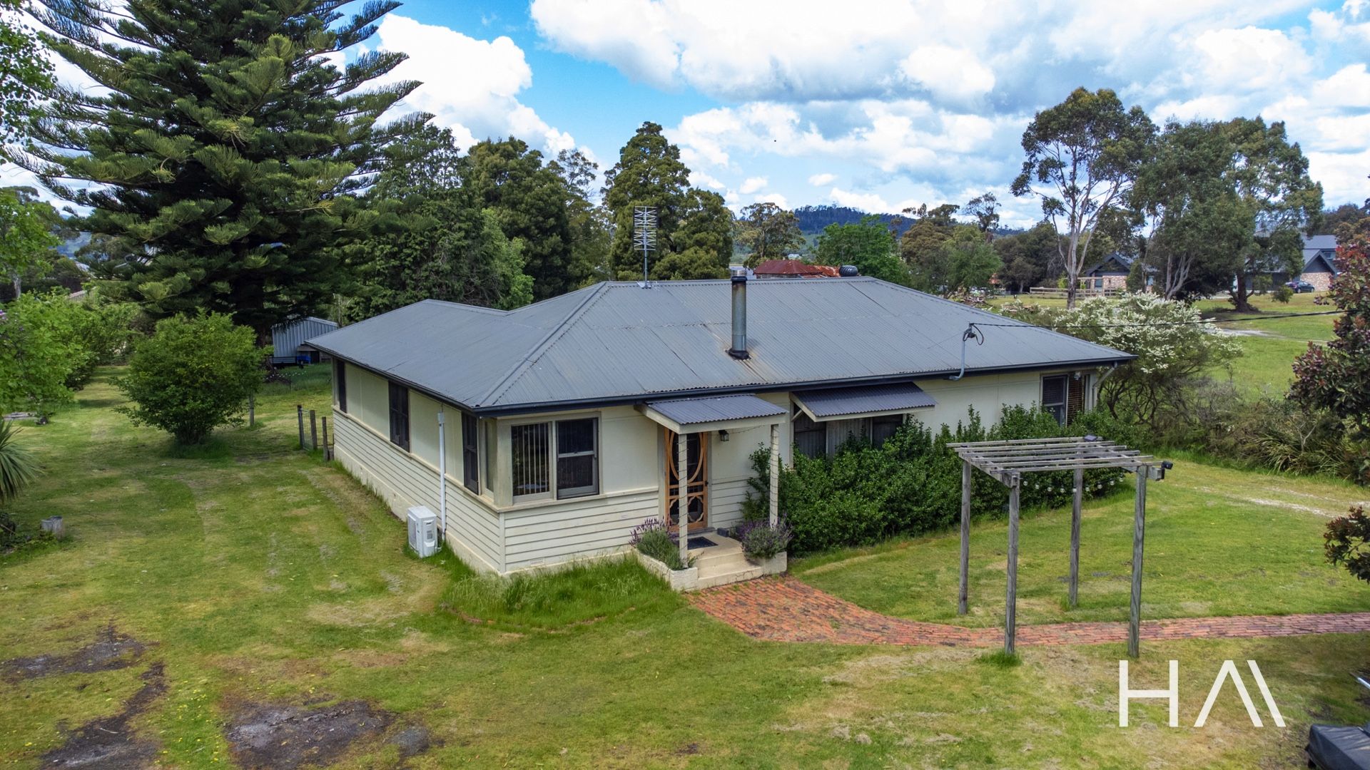 1 Teggs Road Gravelly Beach, Gravelly Beach - Thumbnail 4