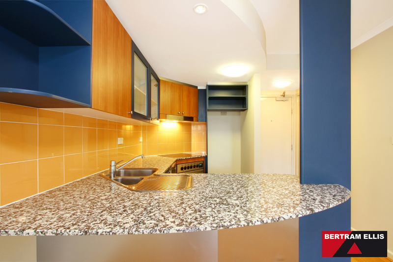 54/18 Captain Cook Crescent, Griffith - Thumbnail 5