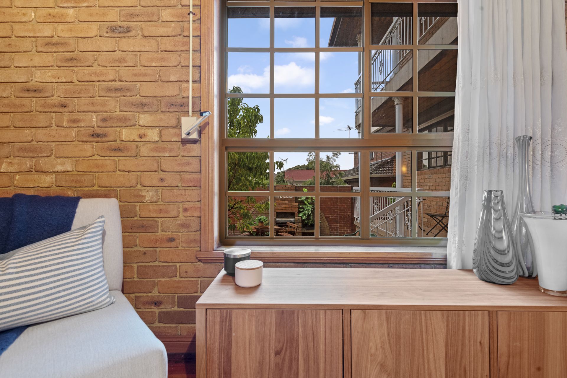 GOLDEN OPPORTUNITY ON GOLDSMITH