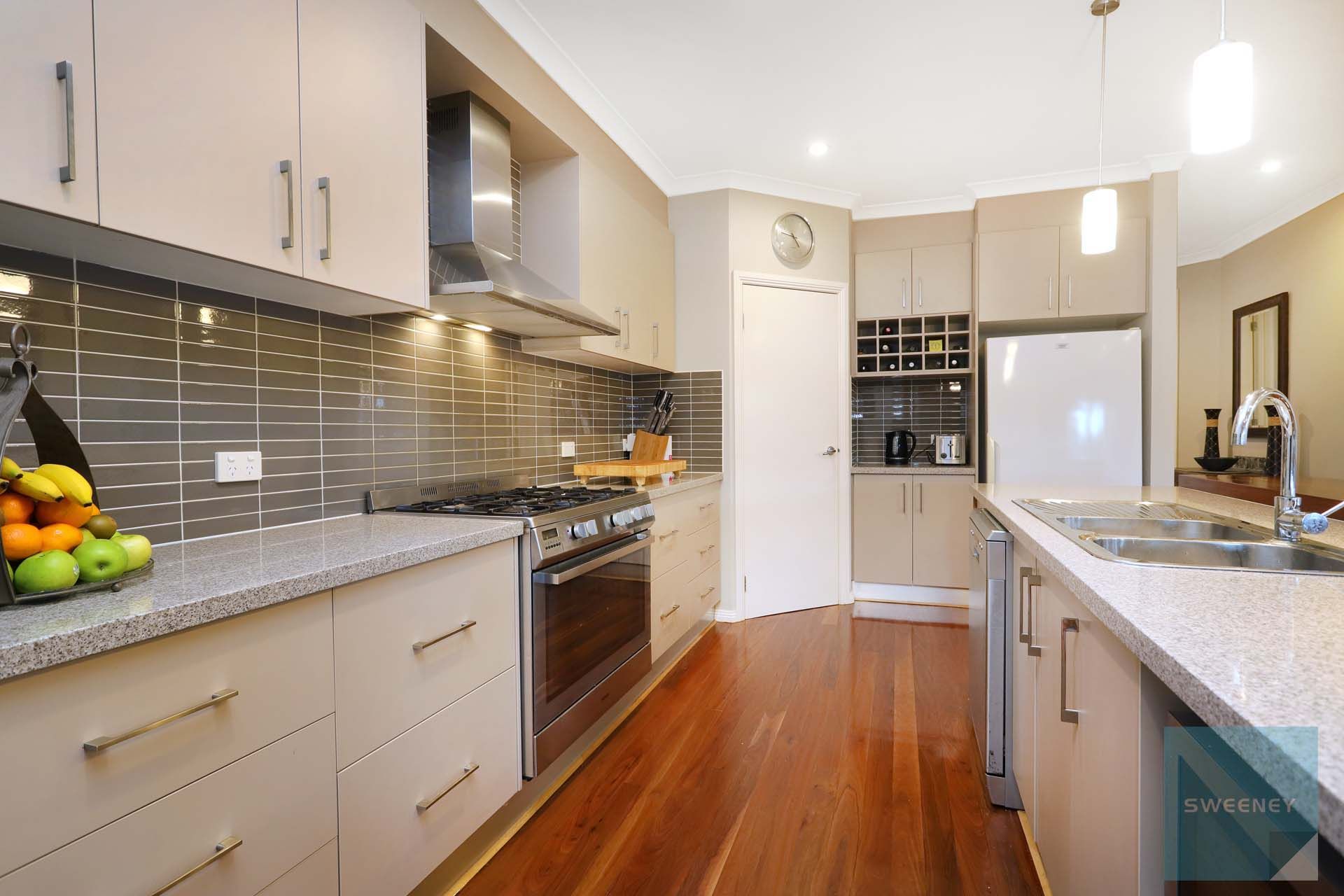 3 Lambertia Loop, Caroline Springs - Thumbnail 8