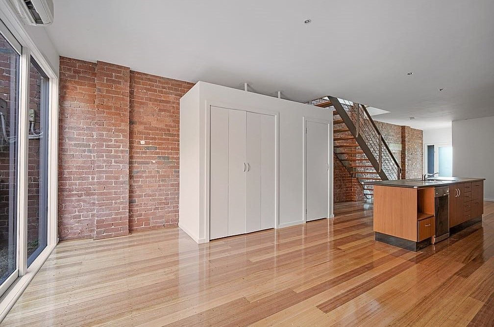Contemporary 4 Bedroom Townhouse