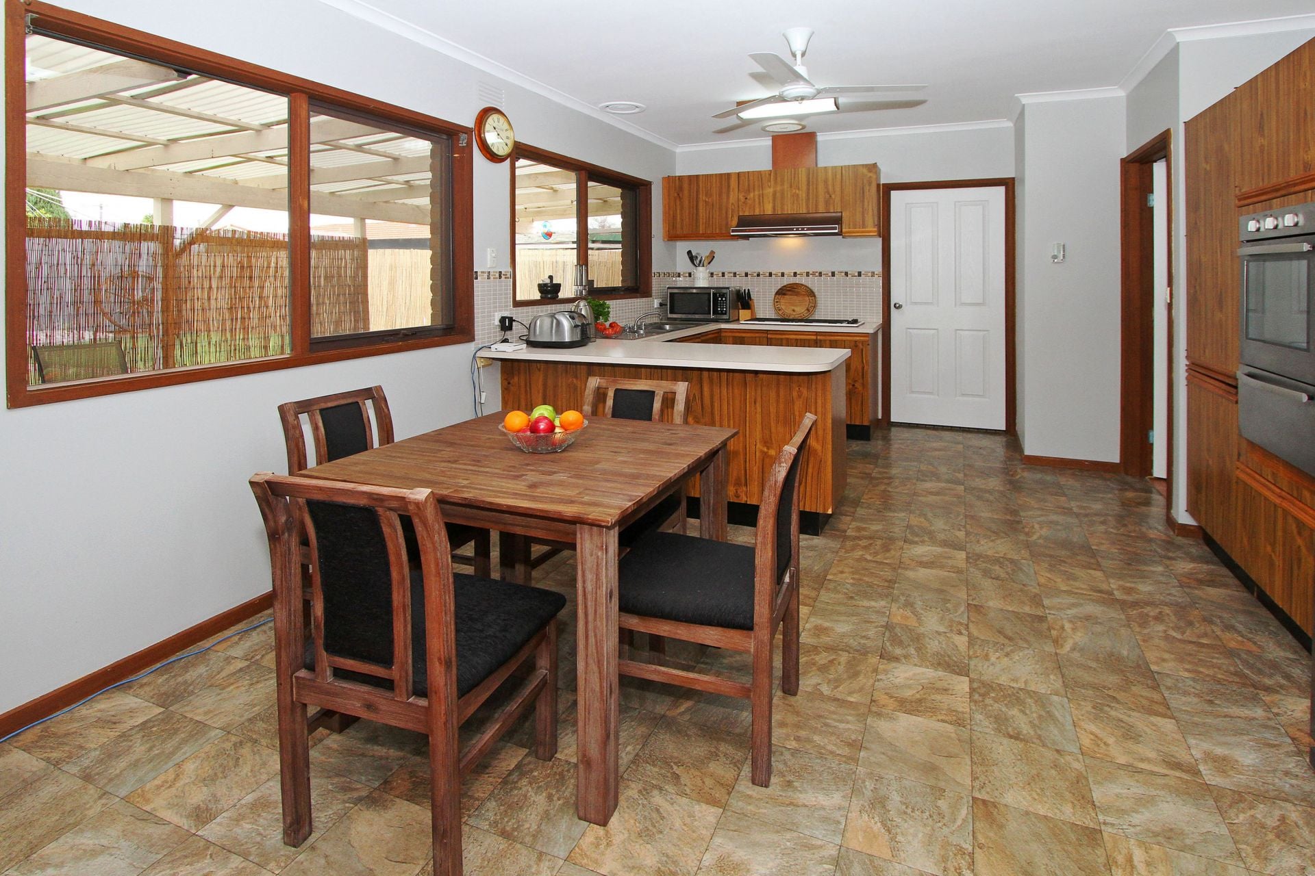 IDEALLY SITUATED FAMILY HOME!