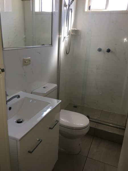 **Super Spacious Apartment**