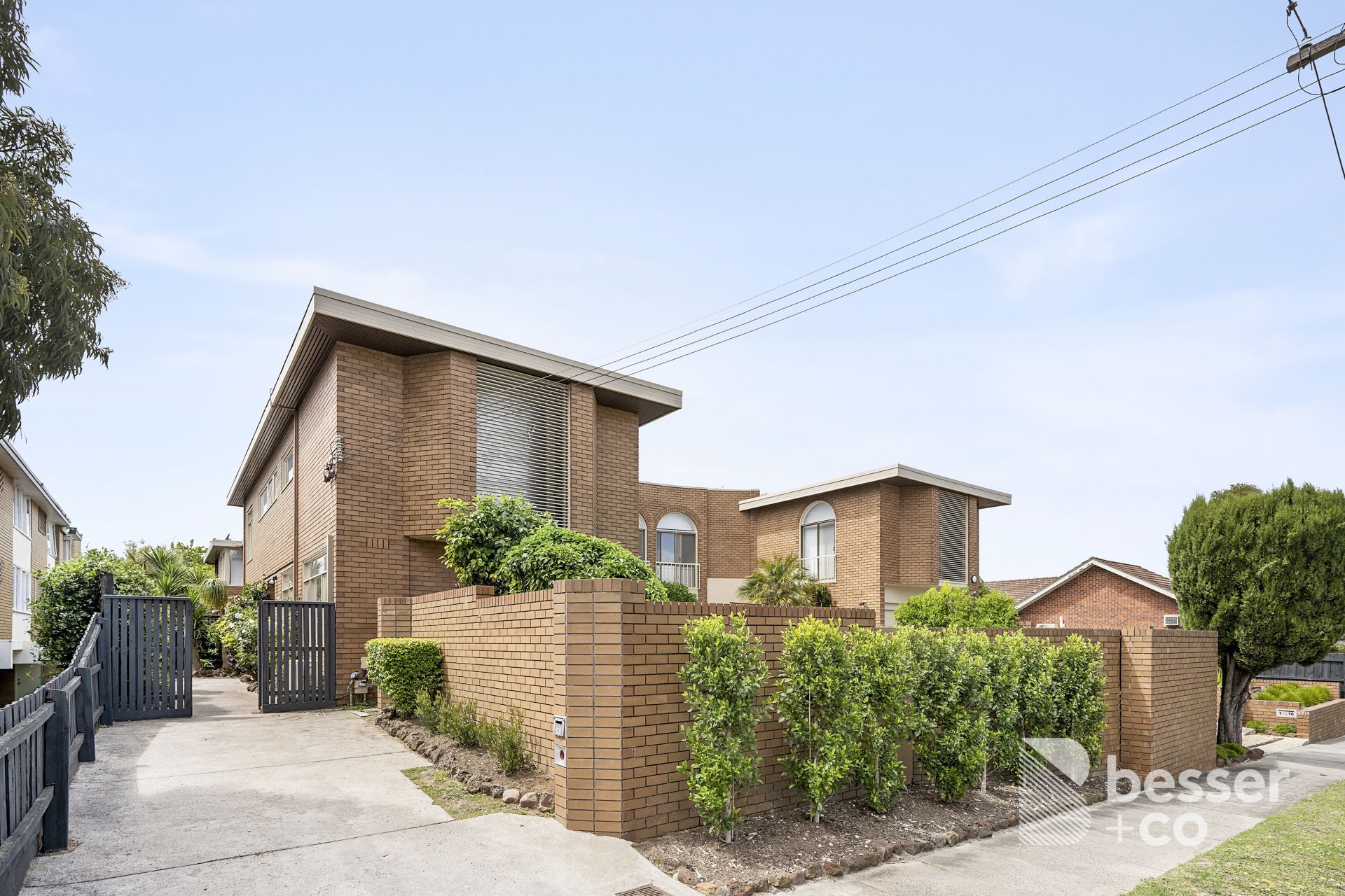 2/16 Khartoum Street, Caulfield North - Thumbnail 2