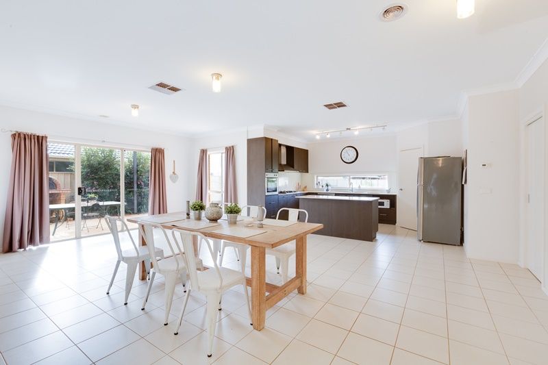 12 Leonard Drive, Bacchus Marsh - Thumbnail 5