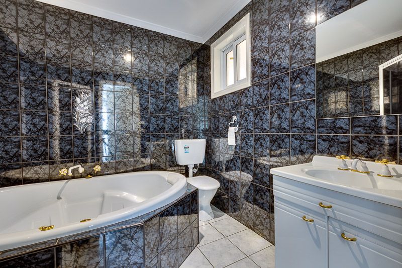 146 Underbank Boulevard, Bacchus Marsh - Thumbnail 8